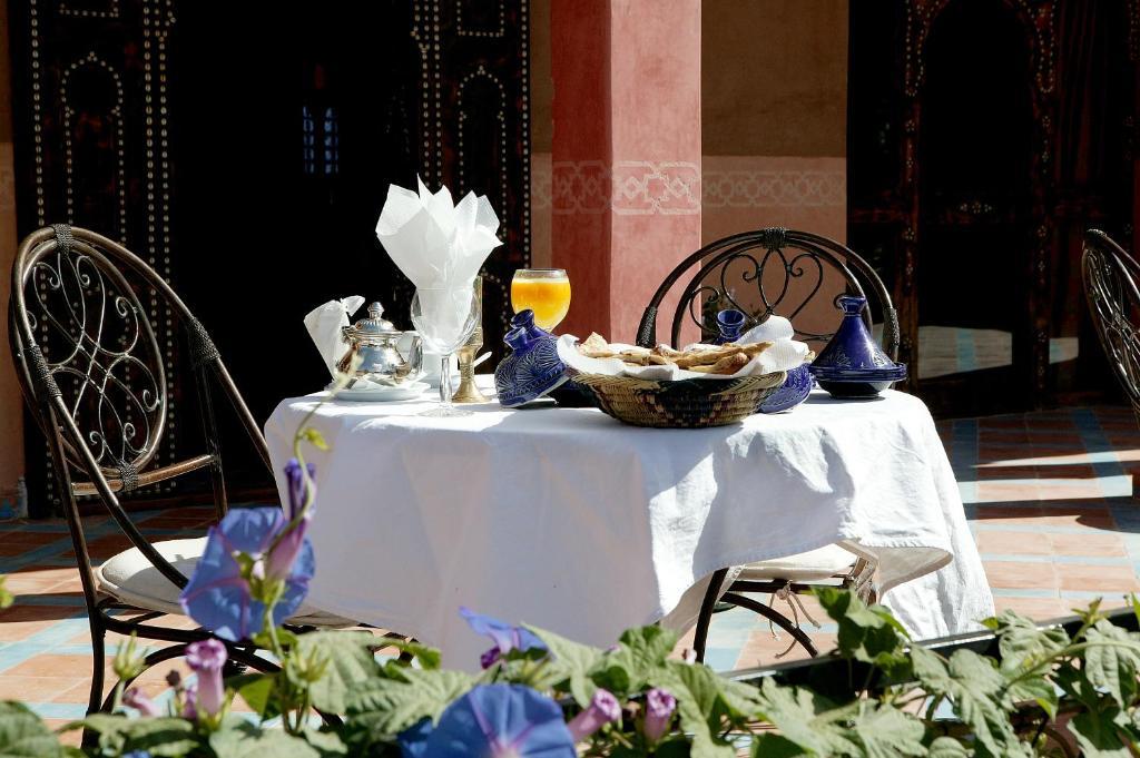 Hotel Chez Le Pacha M’hamid El Ghizlane Exterior foto