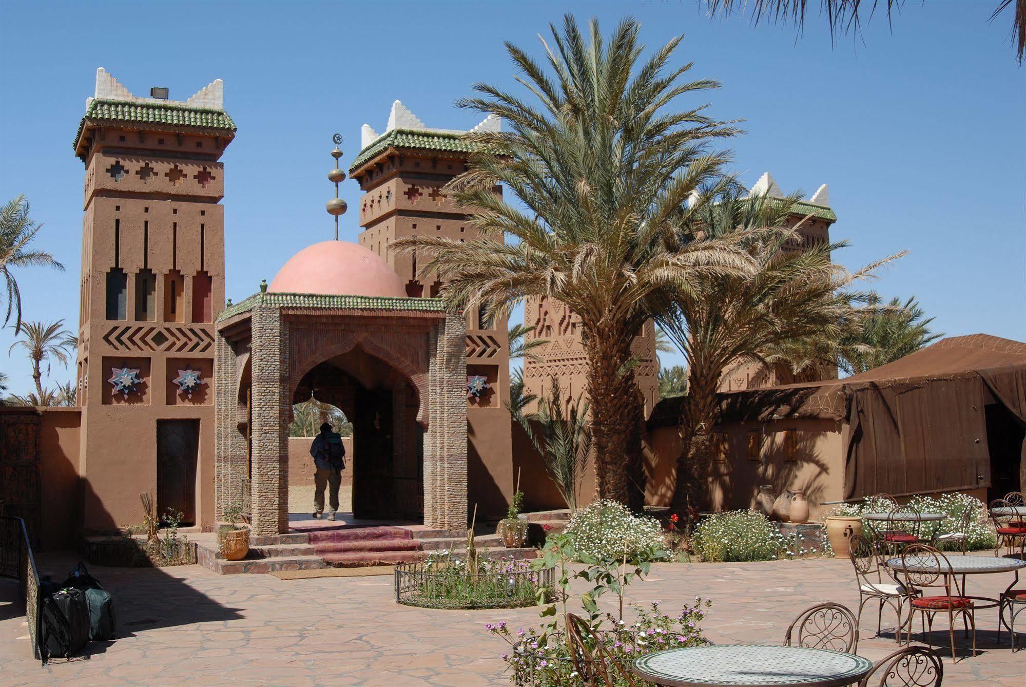 Hotel Chez Le Pacha M’hamid El Ghizlane Exterior foto
